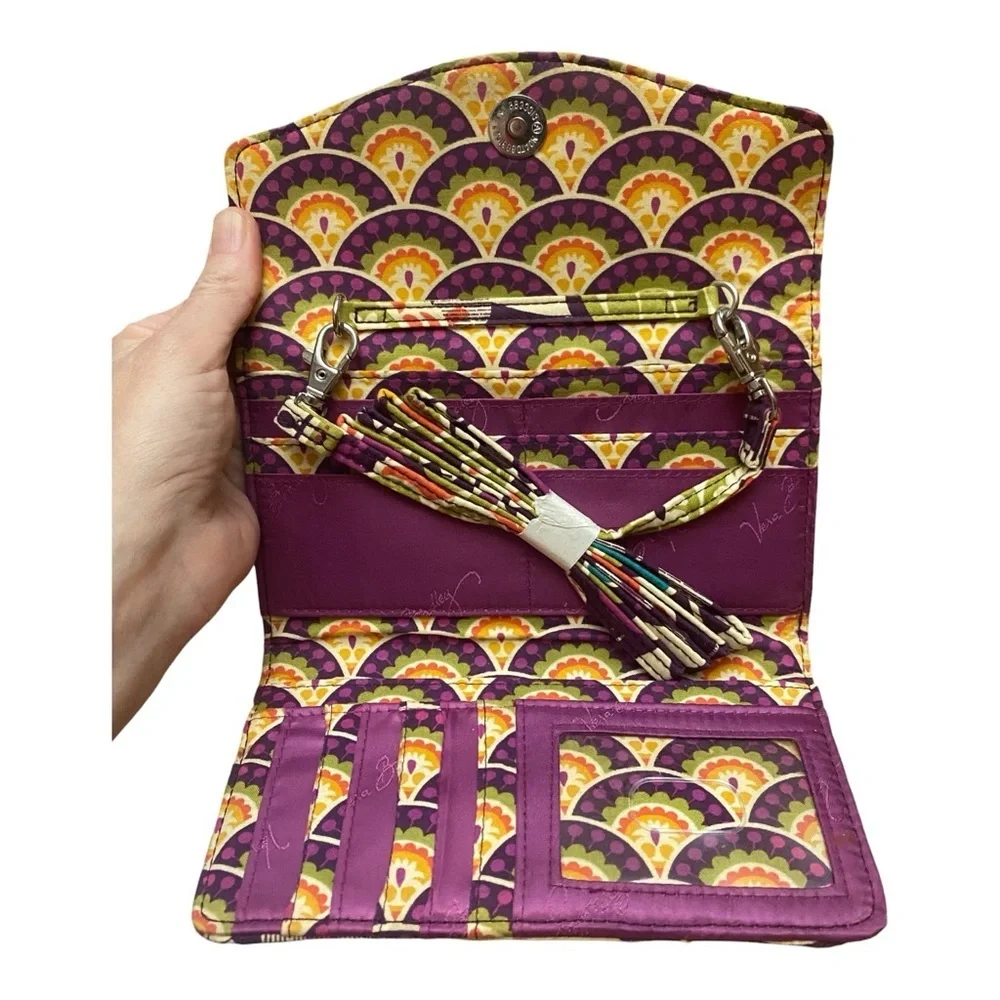 Vera Bradley Retired Plum Crazy Strapped Trifold Wallet NWOT Purple Quilted